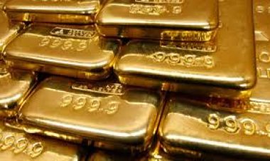 Gold price falls 1.4% this week on strong US dollar. Opportunity to buy?